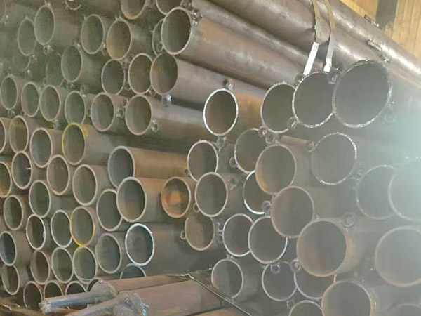 陪伴股市节拍,钢花注浆管厂家的成交量呈现倒春寒